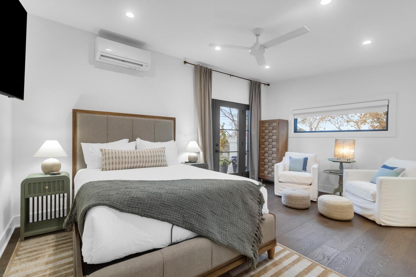 Charleston, Charleston, 29403, United States, 3 Bedrooms Bedrooms, ,3 BathroomsBathrooms,Residential,For Sale,2003810