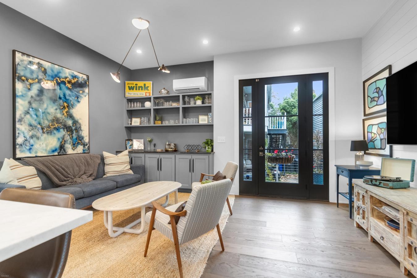 Charleston, Charleston, 29403, United States, 3 Bedrooms Bedrooms, ,3 BathroomsBathrooms,Residential,For Sale,2003810