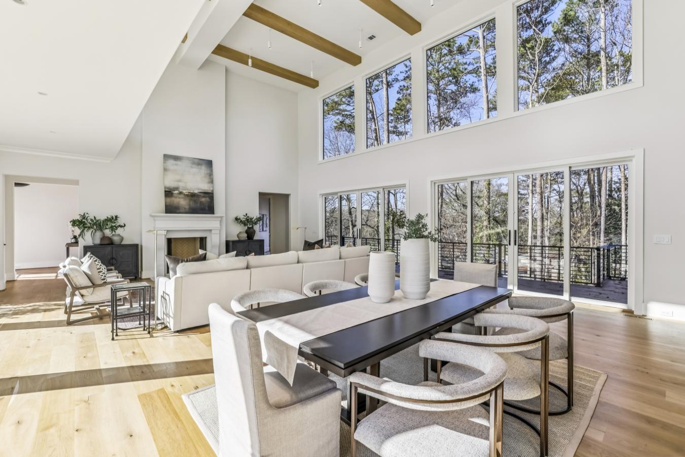 Atlanta, Georgia, 30342, United States, 6 Bedrooms Bedrooms, ,7 BathroomsBathrooms,Residential,For Sale,2003806