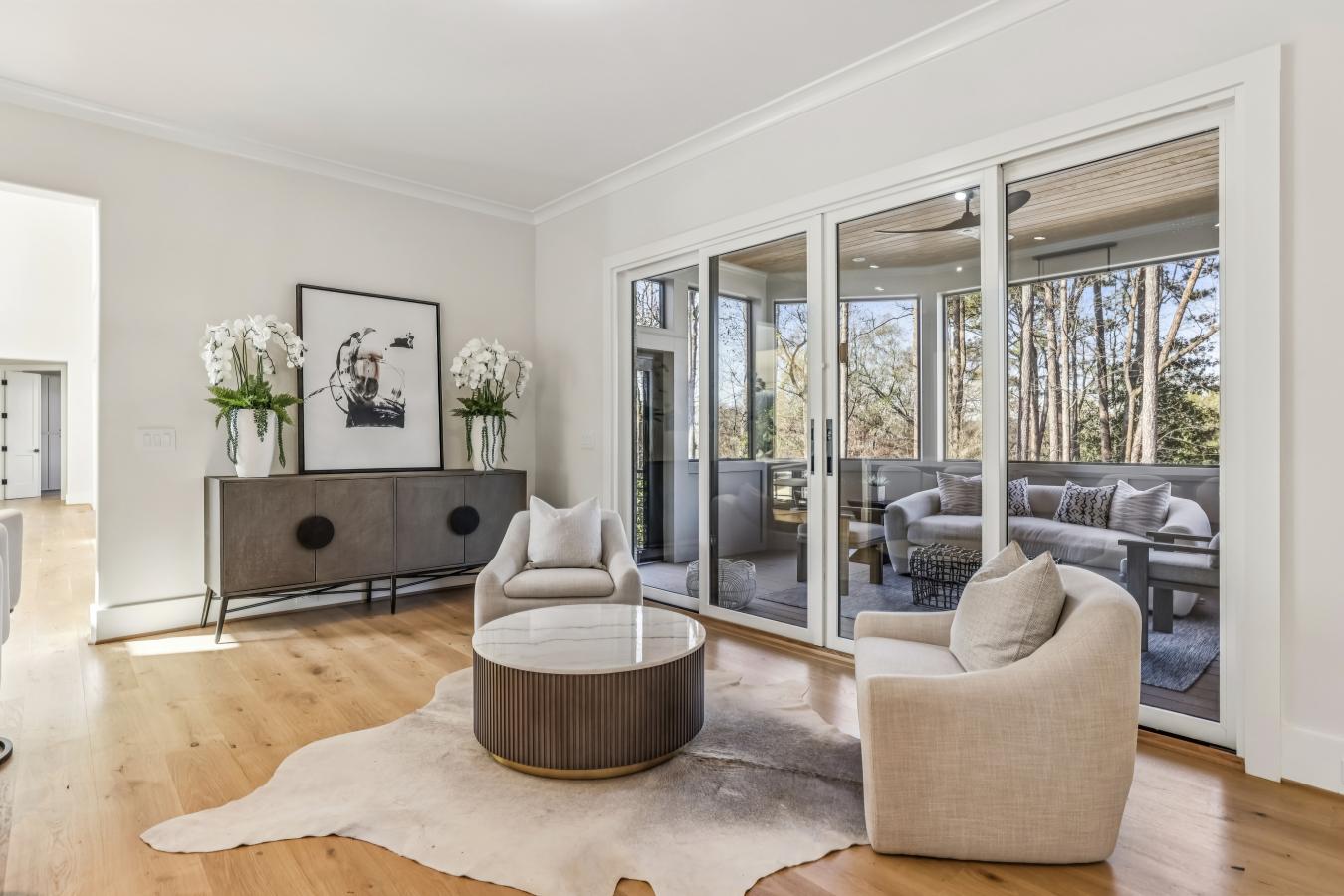 Atlanta, Georgia, 30342, United States, 6 Bedrooms Bedrooms, ,7 BathroomsBathrooms,Residential,For Sale,2003806