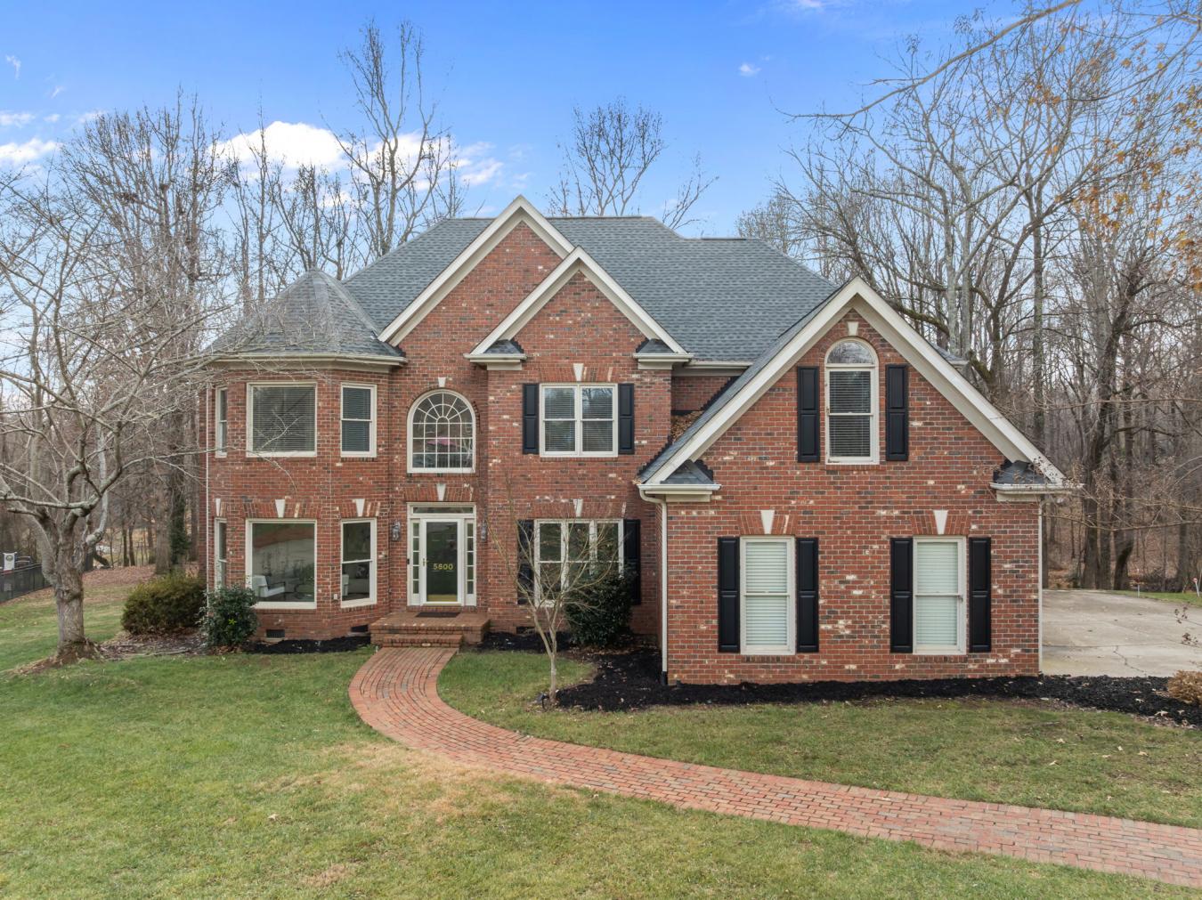 Greensboro, Guilford, 27410, United States, 5 Bedrooms Bedrooms, ,4 BathroomsBathrooms,Residential,For Sale,2003804