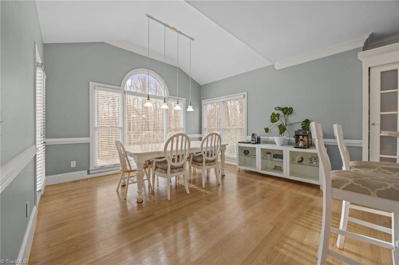 Greensboro, Guilford, 27410, United States, 5 Bedrooms Bedrooms, ,4 BathroomsBathrooms,Residential,For Sale,2003804