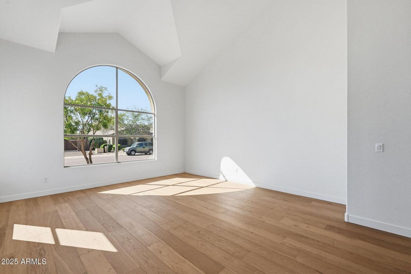 Phoenix, Maricopa, 85008, United States, 5 Bedrooms Bedrooms, ,3 BathroomsBathrooms,Residential,For Sale,2003801