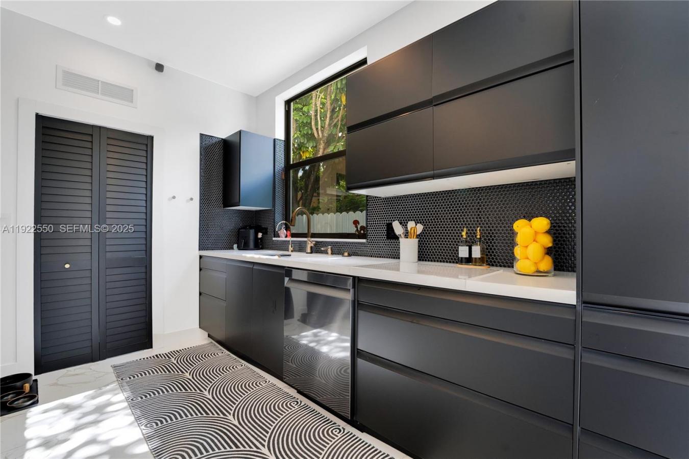 Miami, Florida, 33145, United States, 4 Bedrooms Bedrooms, ,4 BathroomsBathrooms,Residential,For Sale,2003792