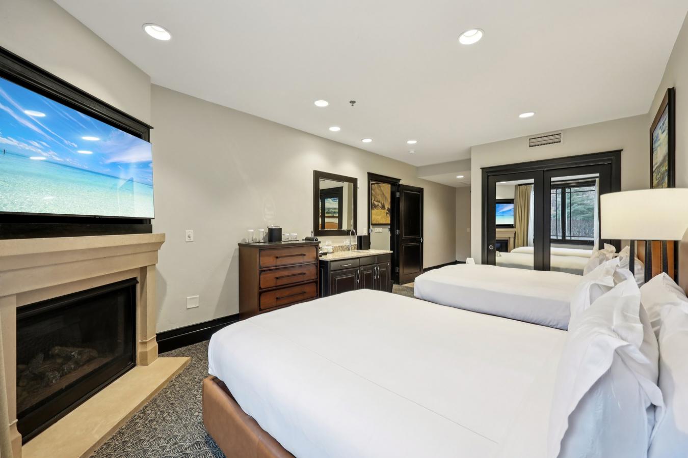 Park City, Summit, 84098, United States, 2 Bedrooms Bedrooms, ,2 BathroomsBathrooms,Residential,For Sale,2003786