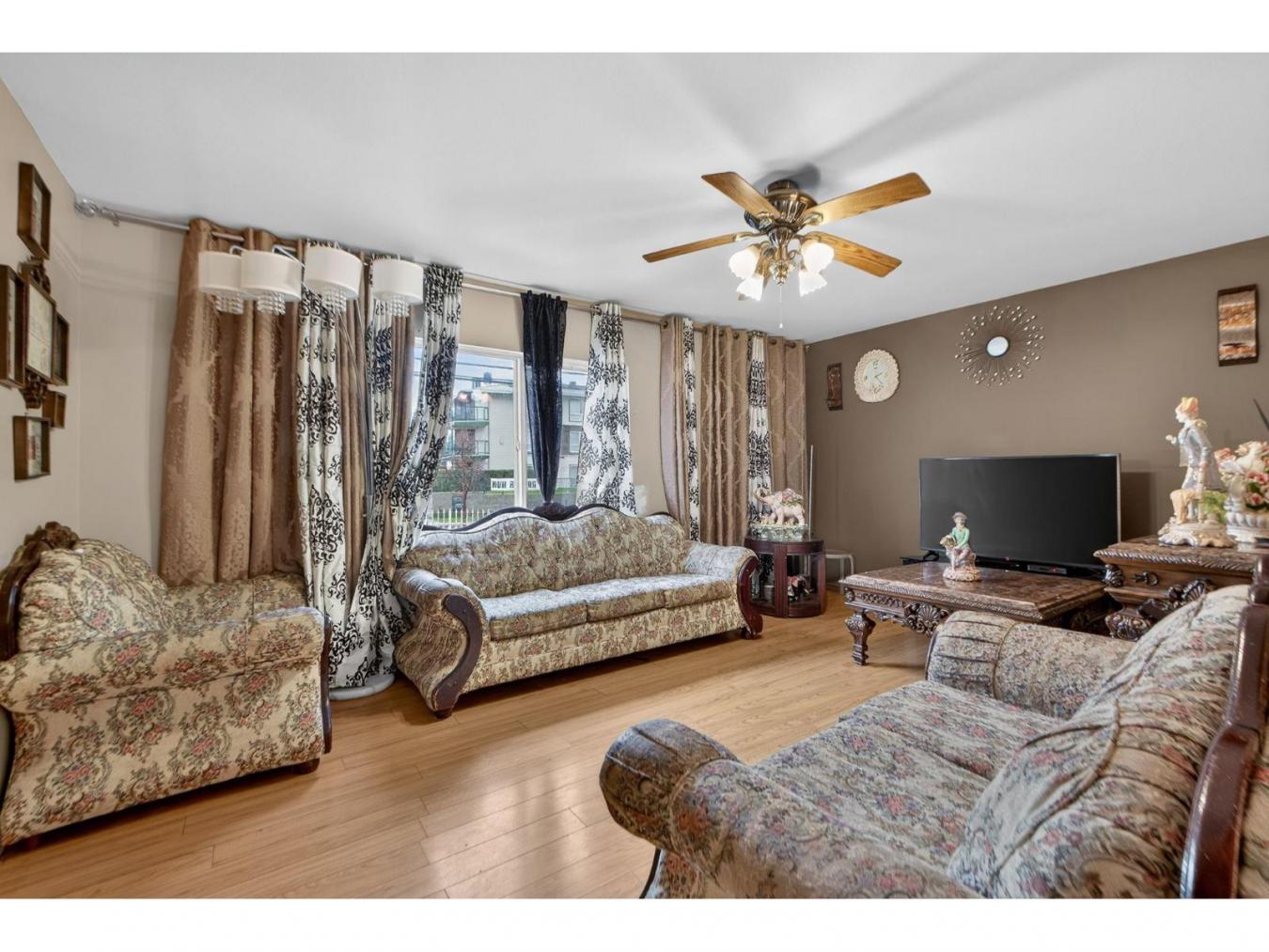 Surrey, BC, V3W5J8, Canada, 5 Bedrooms Bedrooms, ,3 BathroomsBathrooms,Residential,For Sale,2003785