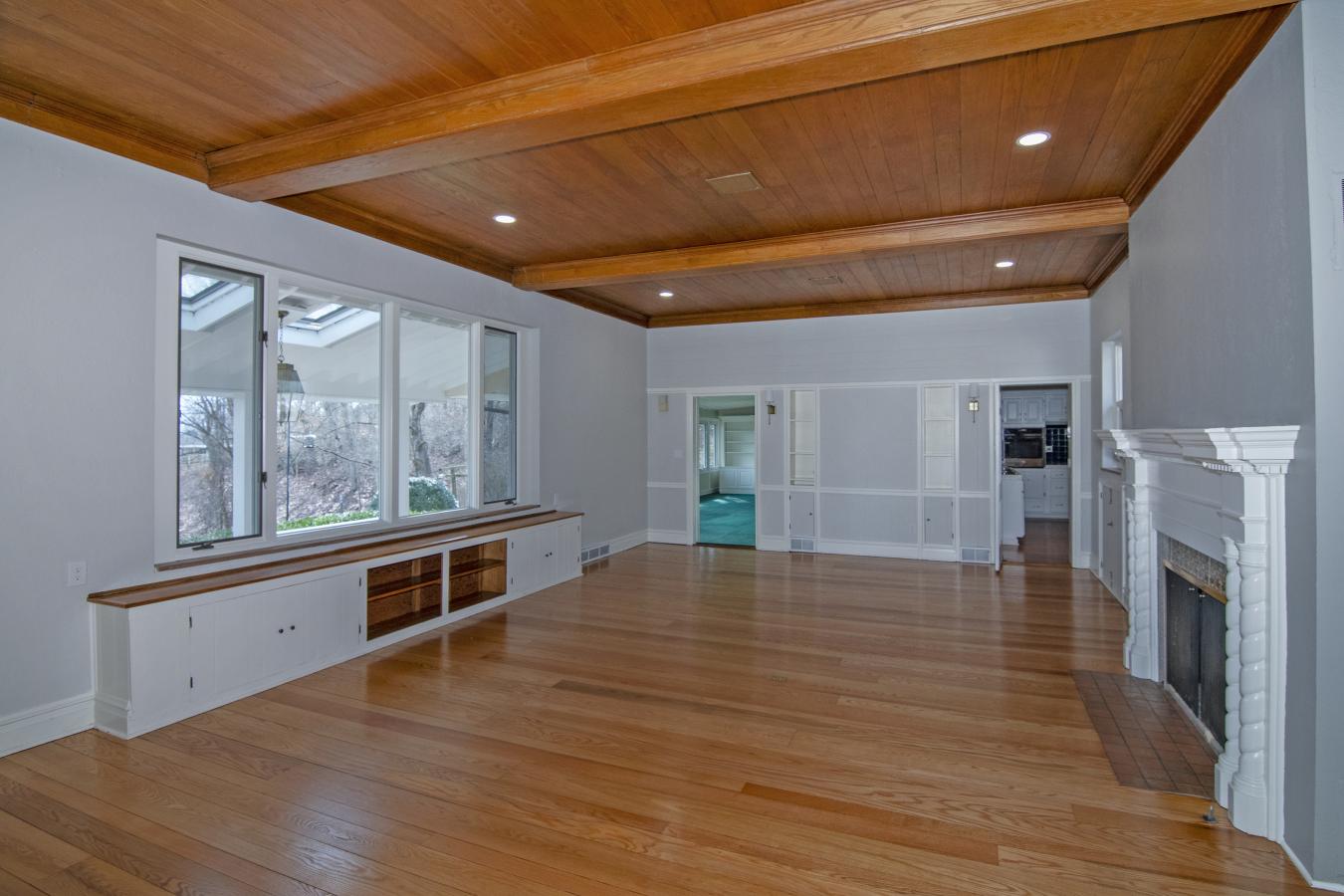 Caldwell, Greenbrier, 24925, United States, 5 Bedrooms Bedrooms, ,4 BathroomsBathrooms,Residential,For Sale,2003782