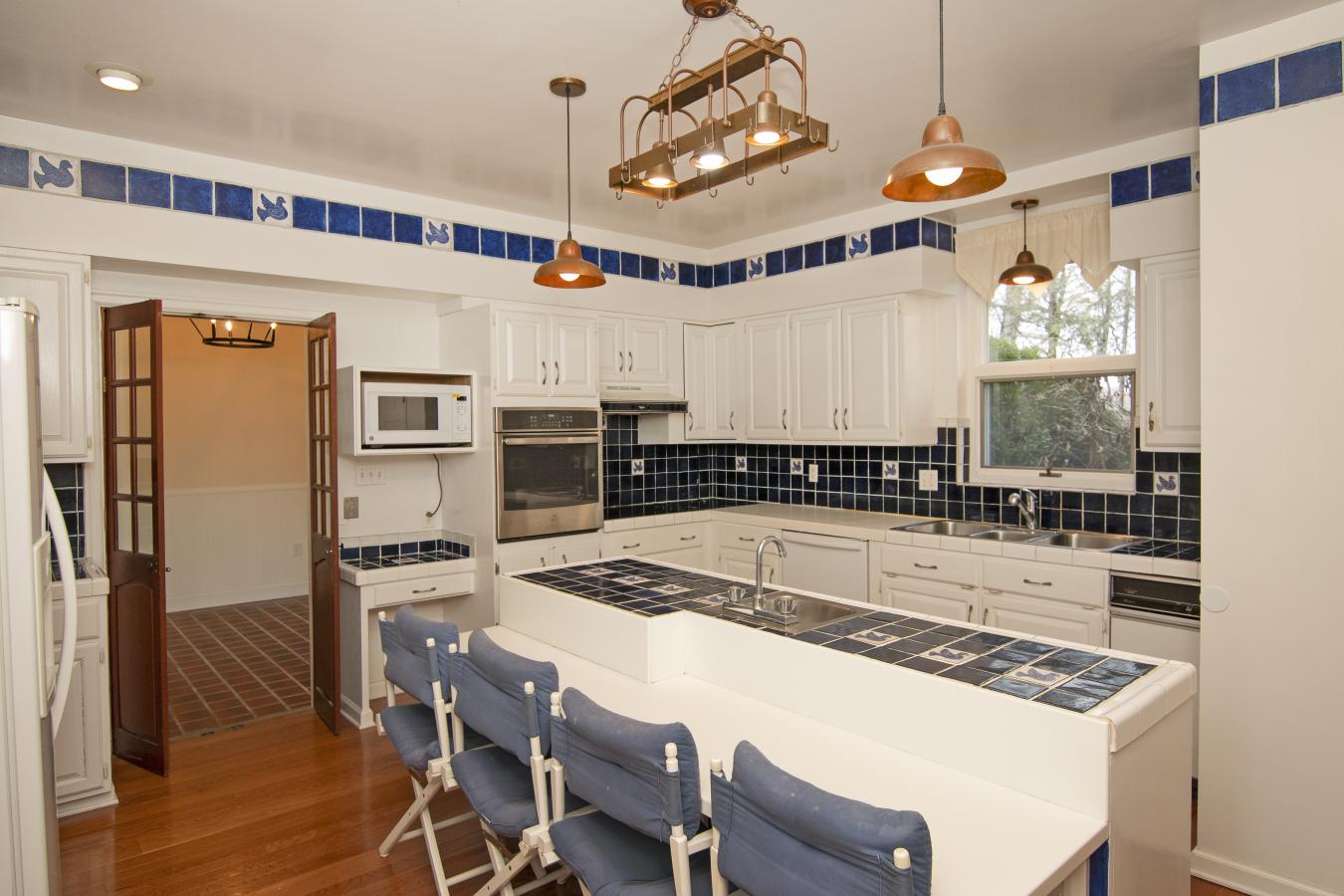 Caldwell, Greenbrier, 24925, United States, 5 Bedrooms Bedrooms, ,4 BathroomsBathrooms,Residential,For Sale,2003782