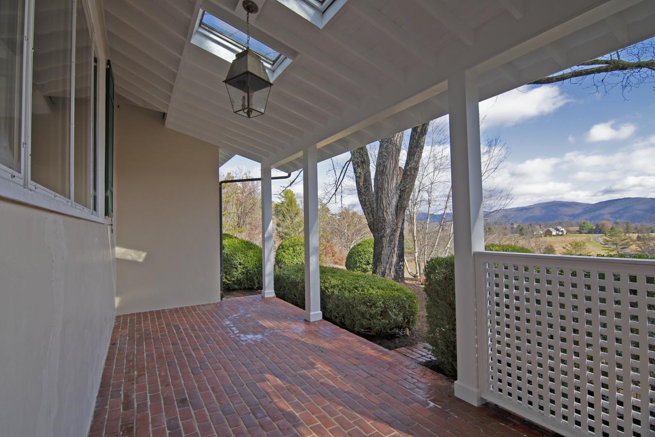 Caldwell, Greenbrier, 24925, United States, 5 Bedrooms Bedrooms, ,4 BathroomsBathrooms,Residential,For Sale,2003782