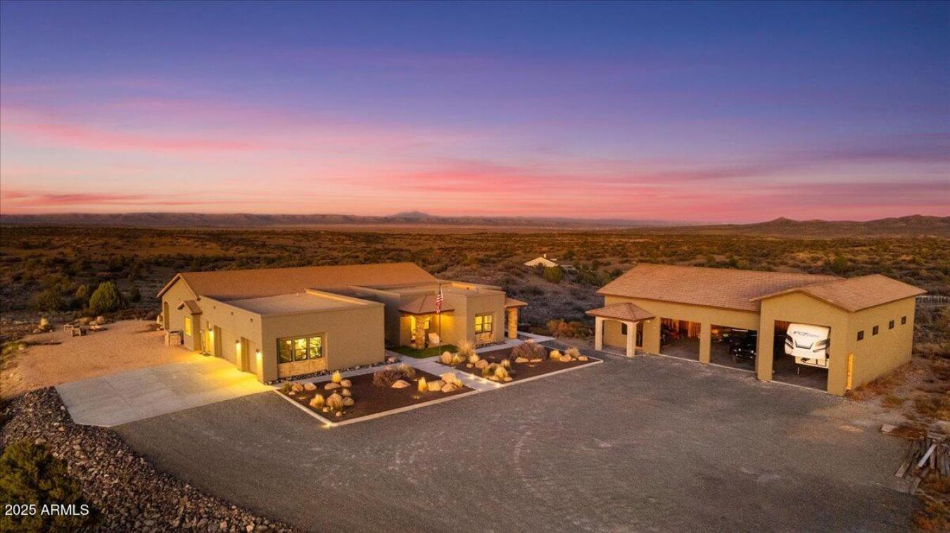 Prescott, Yavapai, 86305, United States, 4 Bedrooms Bedrooms, ,2 BathroomsBathrooms,Residential,For Sale,2003780