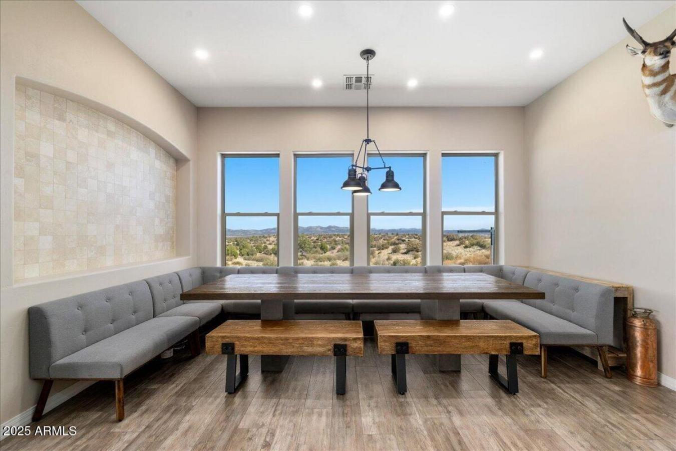 Prescott, Yavapai, 86305, United States, 4 Bedrooms Bedrooms, ,2 BathroomsBathrooms,Residential,For Sale,2003780