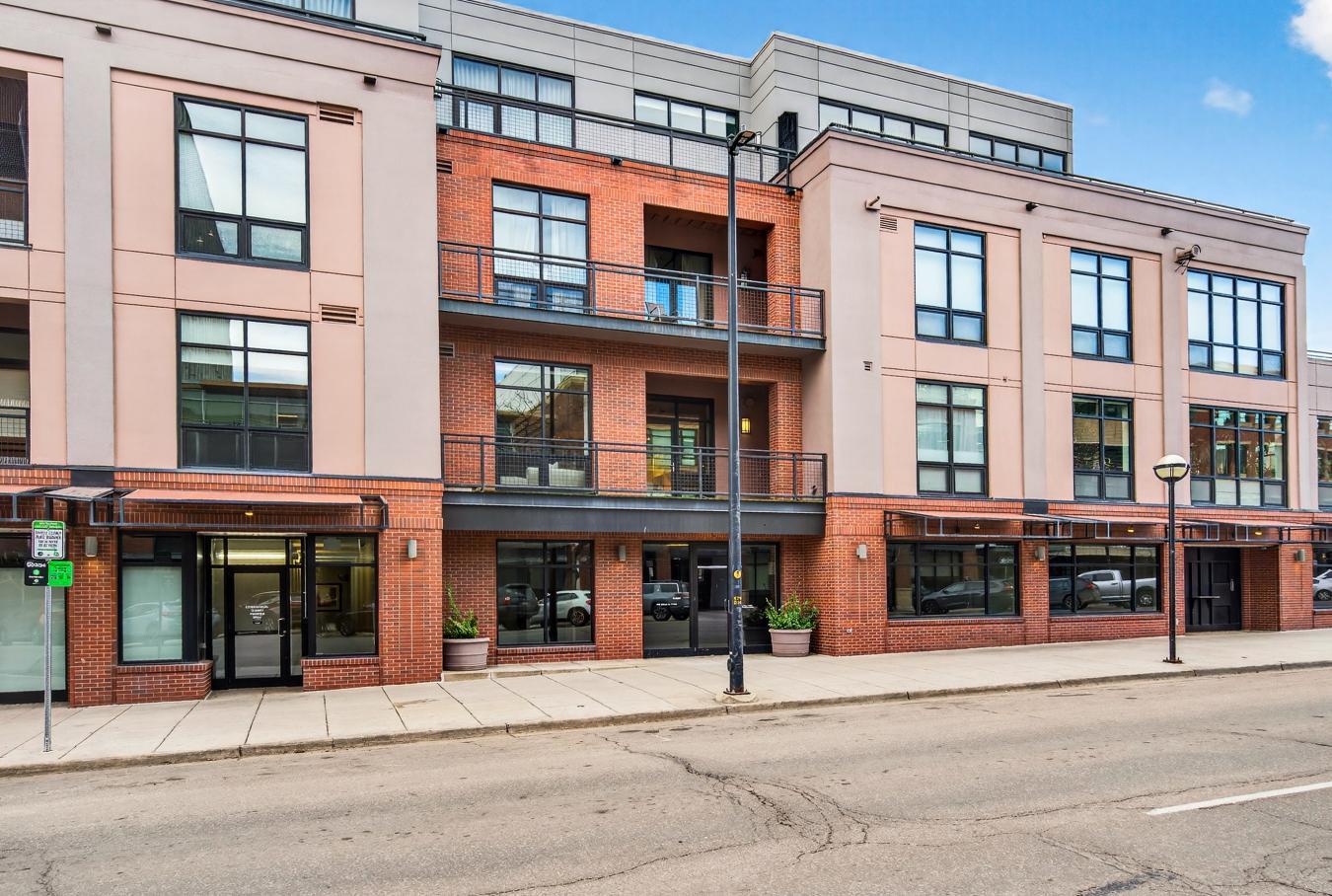 Boulder, Colorado, 80302, United States, 1 Bedroom Bedrooms, ,1 BathroomBathrooms,Residential,For Sale,2003778