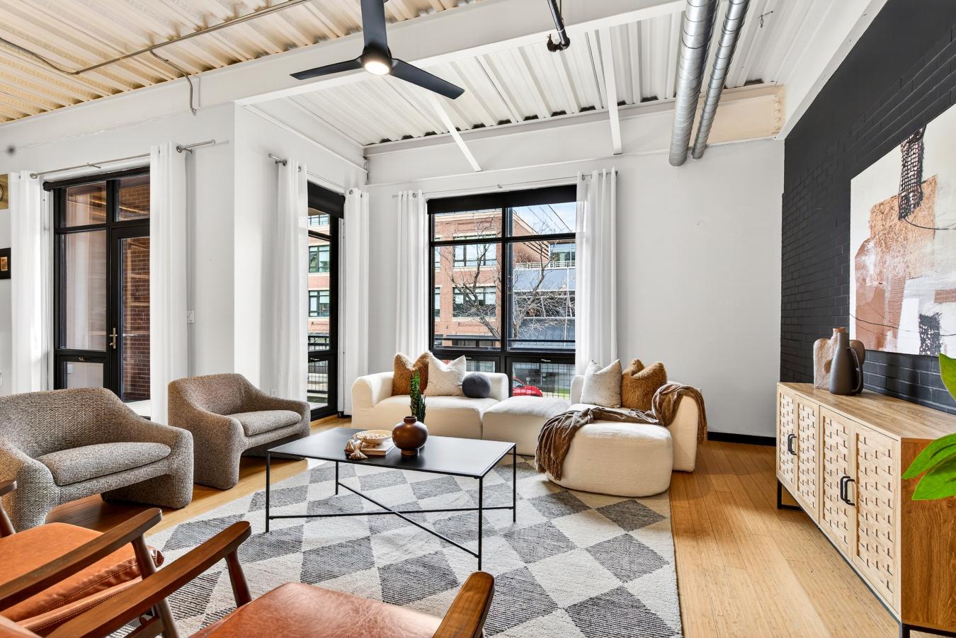 Boulder, Colorado, 80302, United States, 1 Bedroom Bedrooms, ,1 BathroomBathrooms,Residential,For Sale,2003778