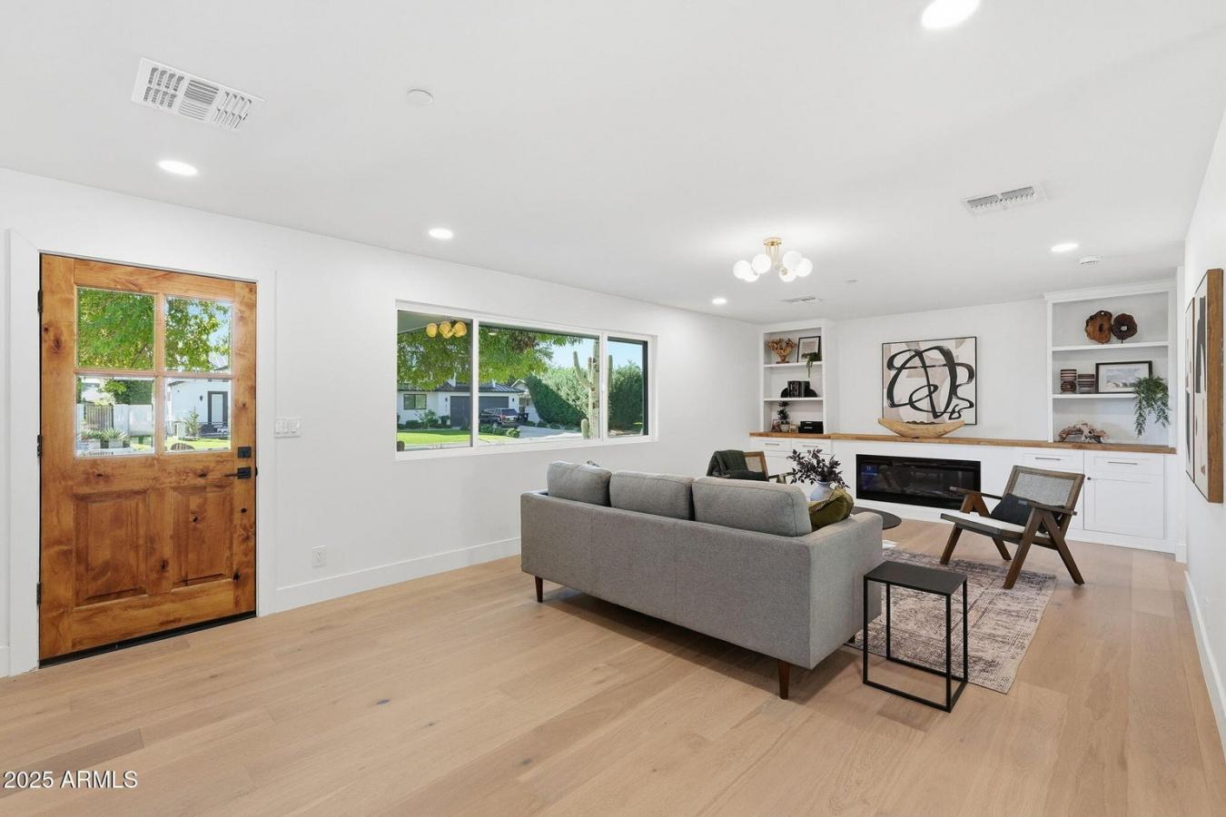 Scottsdale, Maricopa, 85251, United States, 4 Bedrooms Bedrooms, ,4 BathroomsBathrooms,Residential,For Sale,2003776