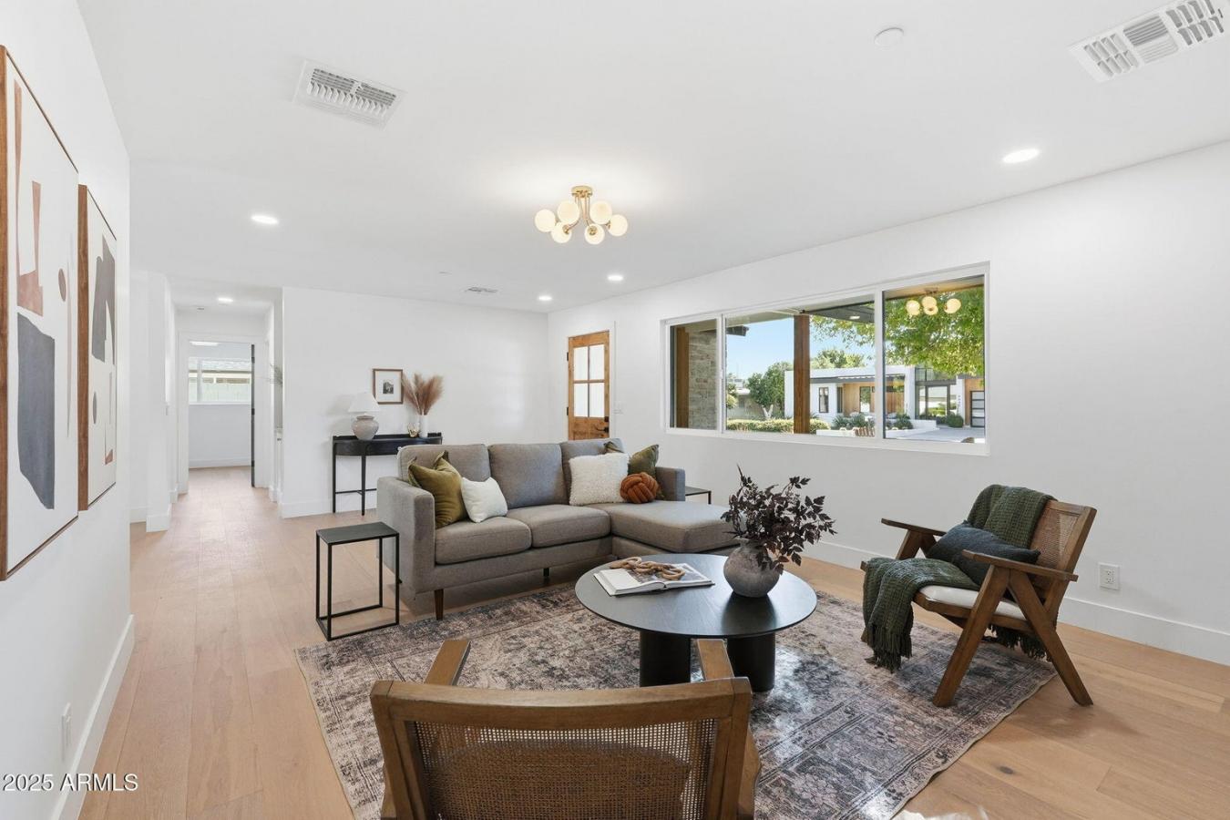 Scottsdale, Maricopa, 85251, United States, 4 Bedrooms Bedrooms, ,4 BathroomsBathrooms,Residential,For Sale,2003776