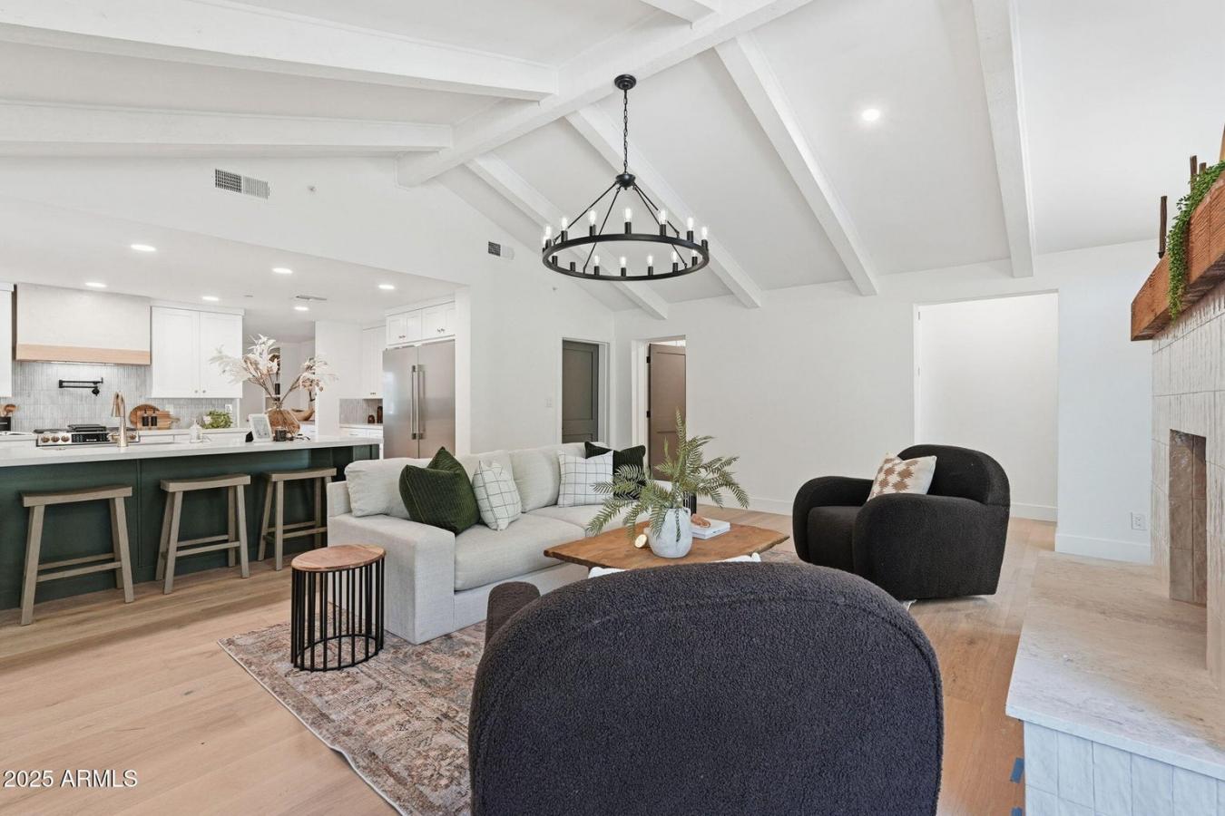 Scottsdale, Maricopa, 85251, United States, 4 Bedrooms Bedrooms, ,4 BathroomsBathrooms,Residential,For Sale,2003776