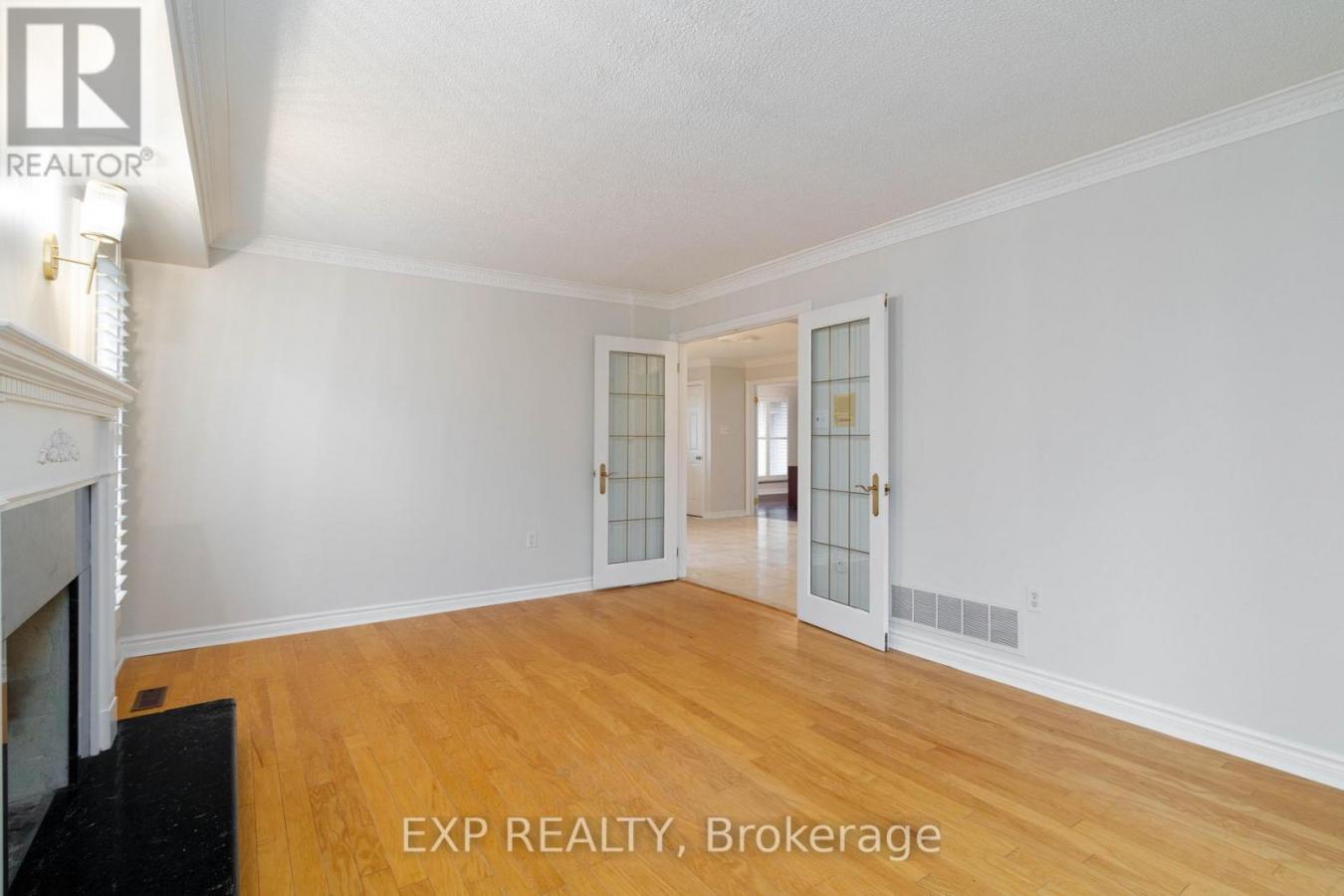 King (King City), ON, L7B1C8, Canada, 4 Bedrooms Bedrooms, ,3 BathroomsBathrooms,Residential,For Sale,2003772