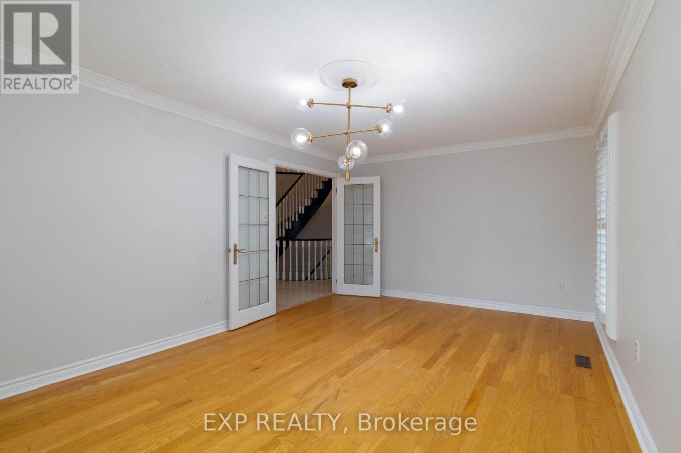 King (King City), ON, L7B1C8, Canada, 4 Bedrooms Bedrooms, ,3 BathroomsBathrooms,Residential,For Sale,2003772