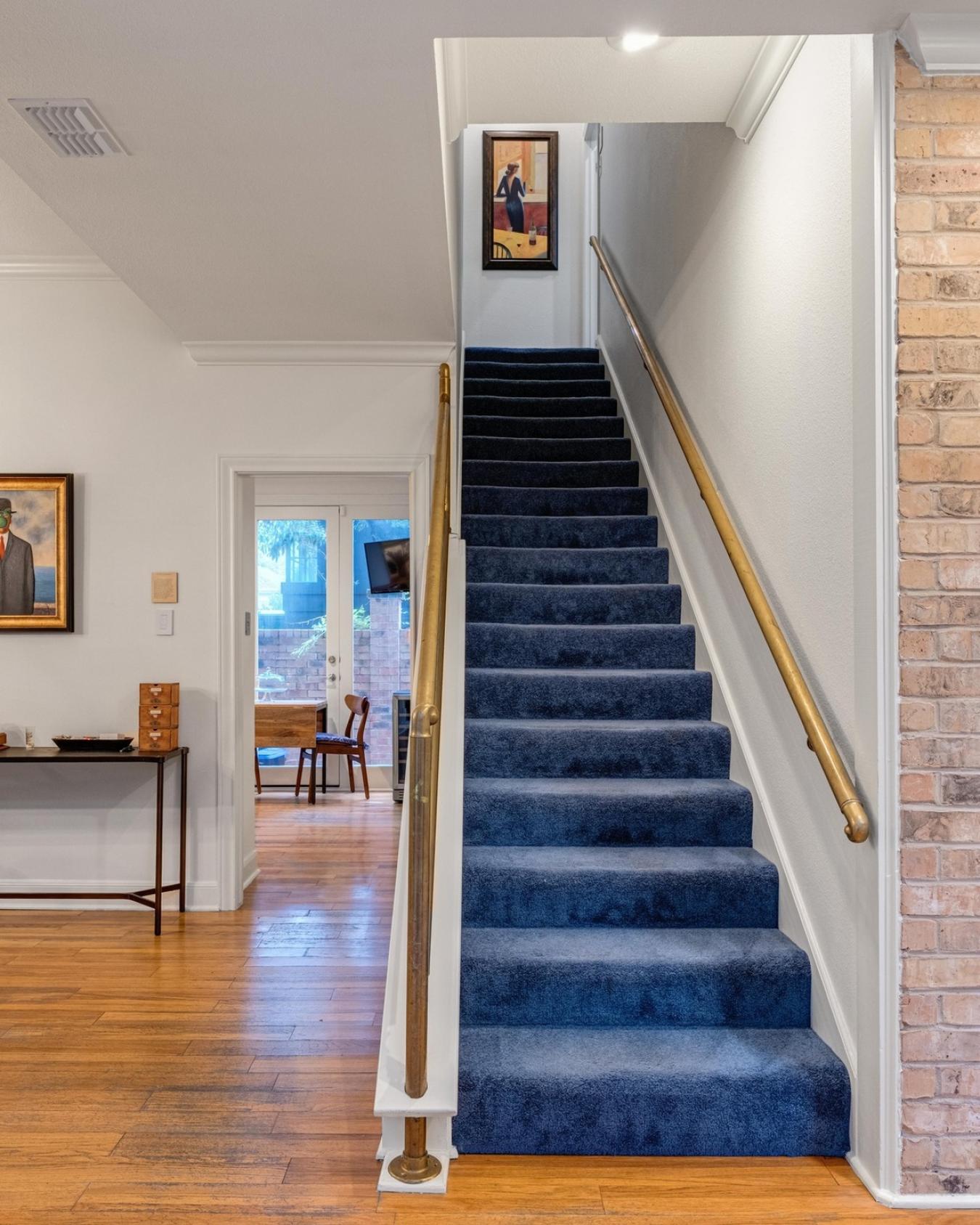 Austin, Texas, 78701, United States, 3 Bedrooms Bedrooms, ,3 BathroomsBathrooms,Residential,For Sale,2003768