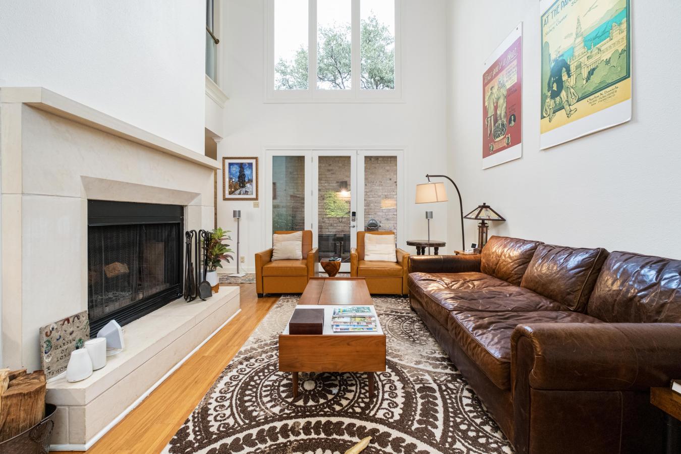 Austin, Texas, 78701, United States, 3 Bedrooms Bedrooms, ,3 BathroomsBathrooms,Residential,For Sale,2003768