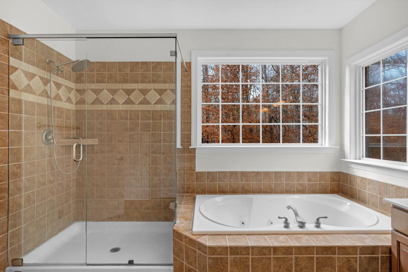 Weddington, Union, 28104, United States, 6 Bedrooms Bedrooms, ,5 BathroomsBathrooms,Residential,For Sale,2003767