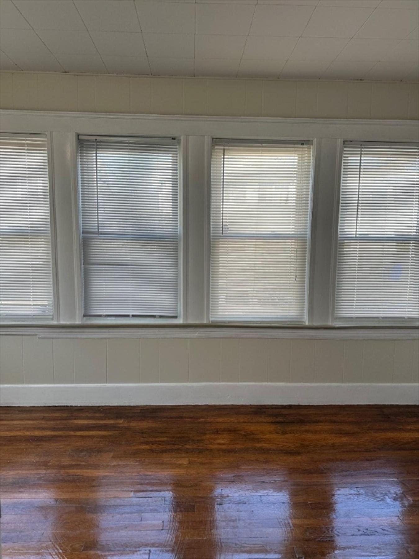 LOCATION, LOCATION, LOCATION! This beautiful &amp; well-maintained – image 20
