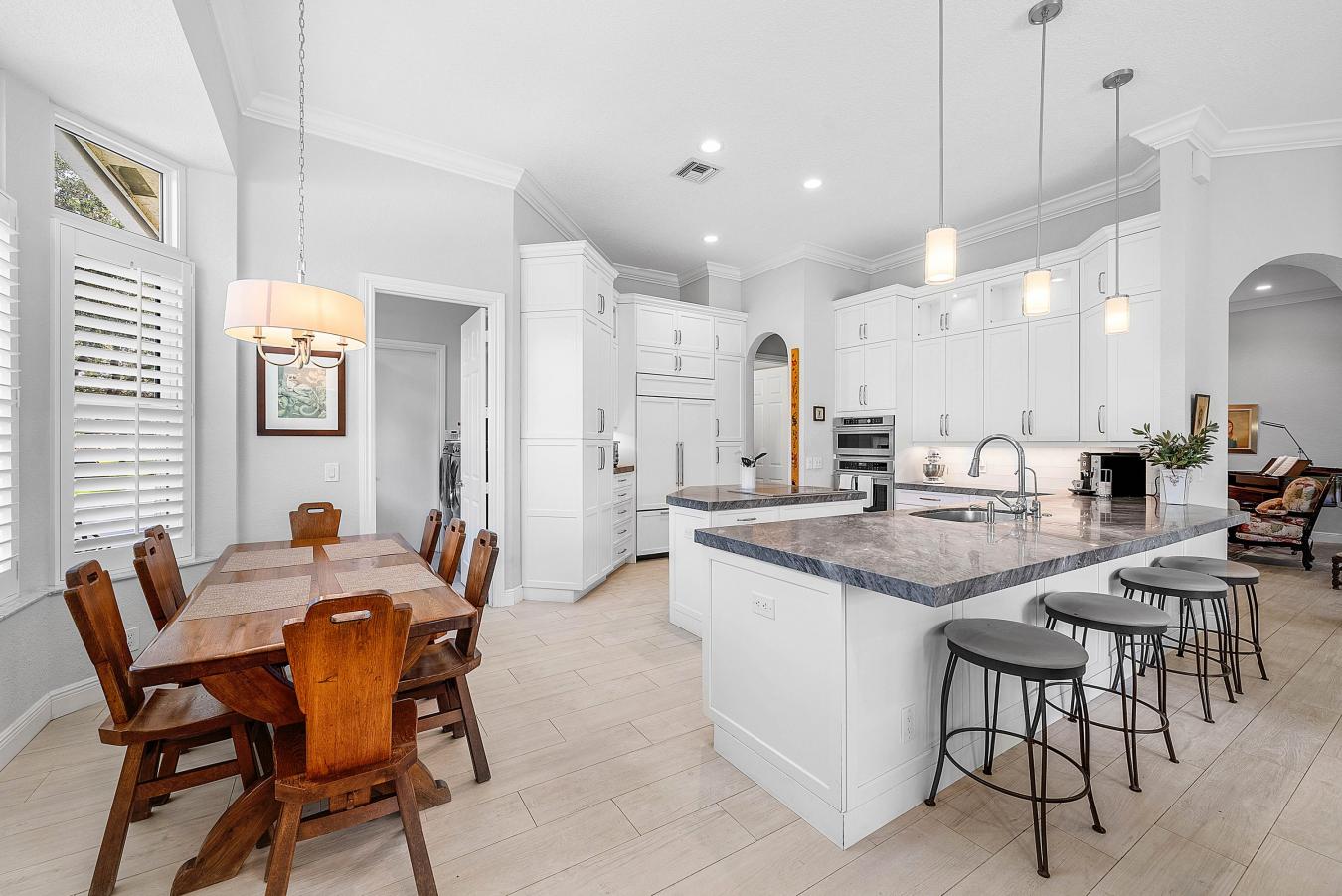 Parkland, Broward, 33067, United States, 7 Bedrooms Bedrooms, ,4 BathroomsBathrooms,Residential,For Sale,2003765