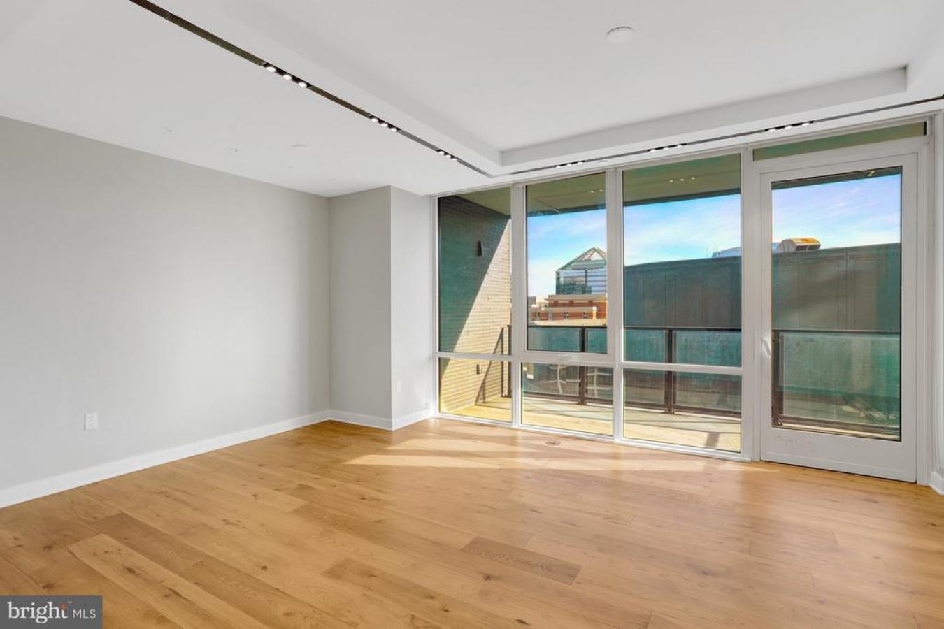 ARLINGTON, ARLINGTON, 22209, United States, 2 Bedrooms Bedrooms, ,2 BathroomsBathrooms,Residential,For Sale,2003763