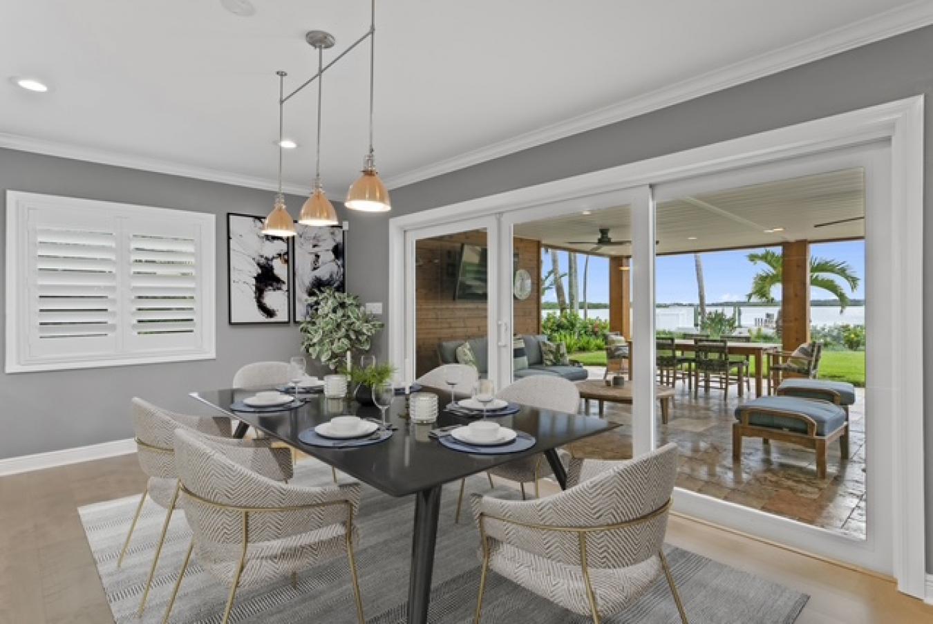 St. Petersburg, Florida, 33707, United States, 4 Bedrooms Bedrooms, ,2 BathroomsBathrooms,Residential,For Sale,2003762