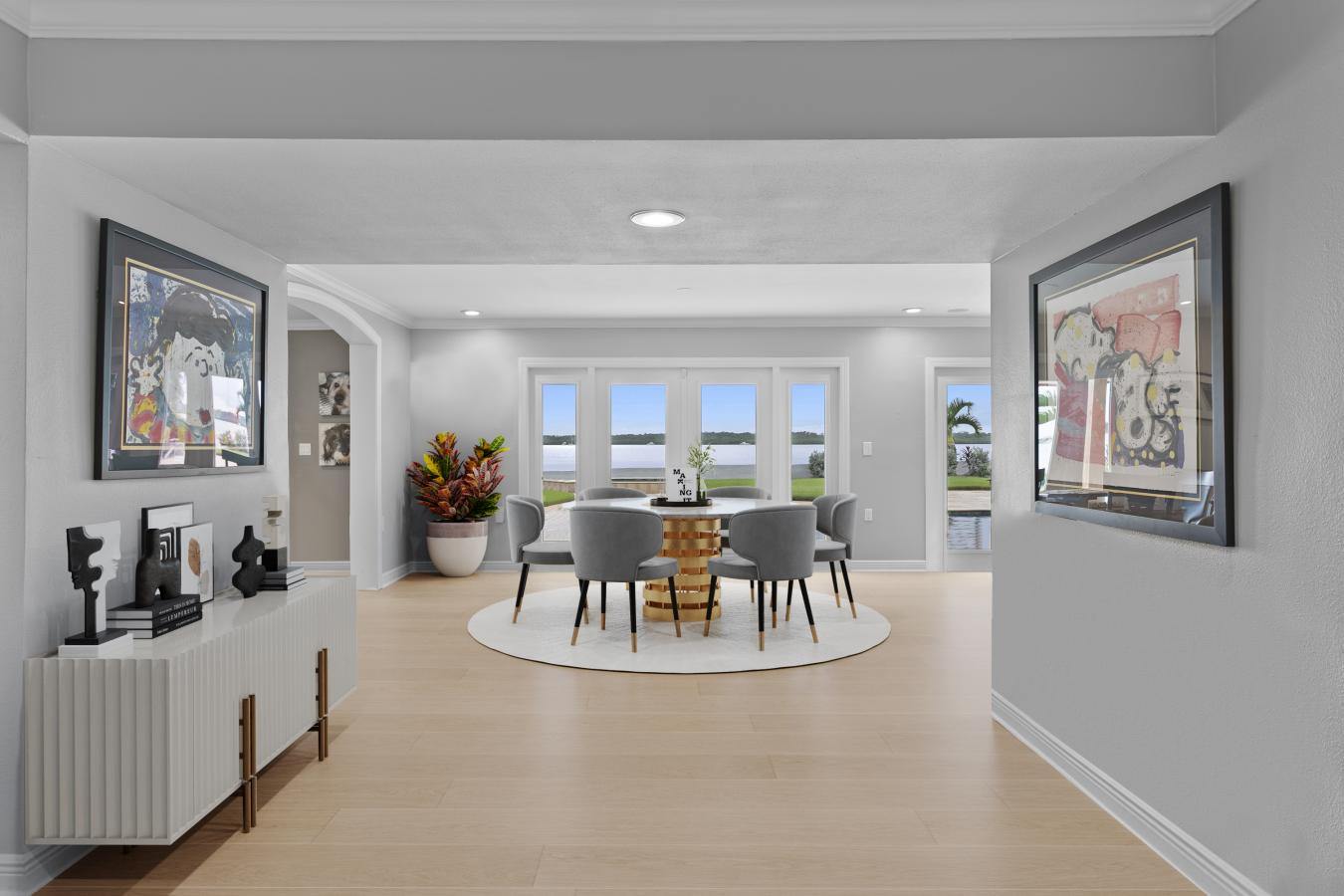 St. Petersburg, Florida, 33707, United States, 4 Bedrooms Bedrooms, ,2 BathroomsBathrooms,Residential,For Sale,2003762