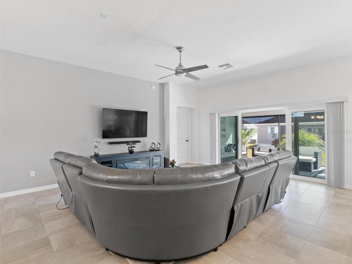 THE VILLAGES, Florida, 32163, United States, 3 Bedrooms Bedrooms, ,2 BathroomsBathrooms,Residential,For Sale,2003761