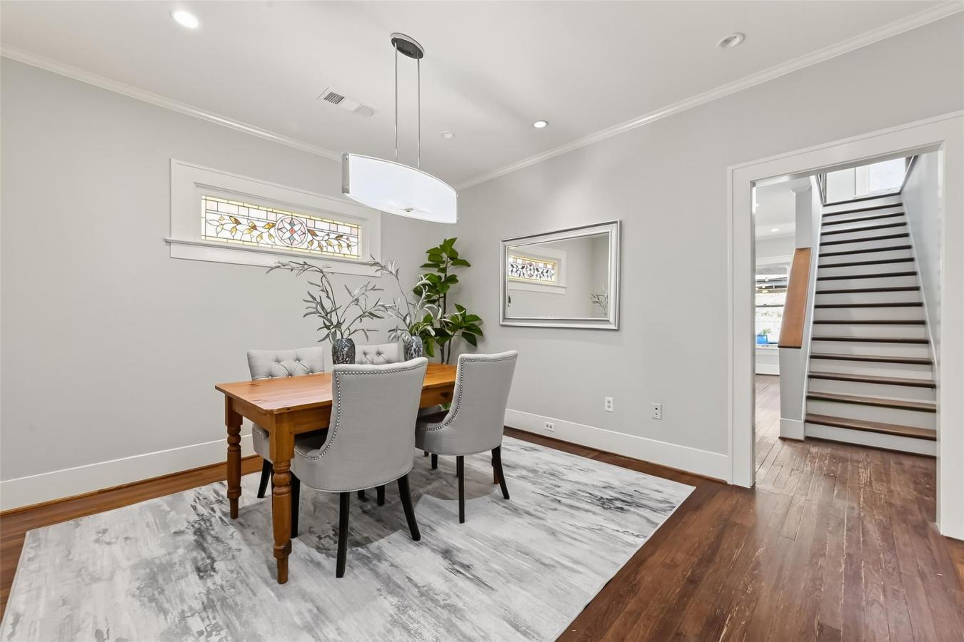 Houston, Texas, 77008, United States, 3 Bedrooms Bedrooms, ,2 BathroomsBathrooms,Residential,For Sale,2003760