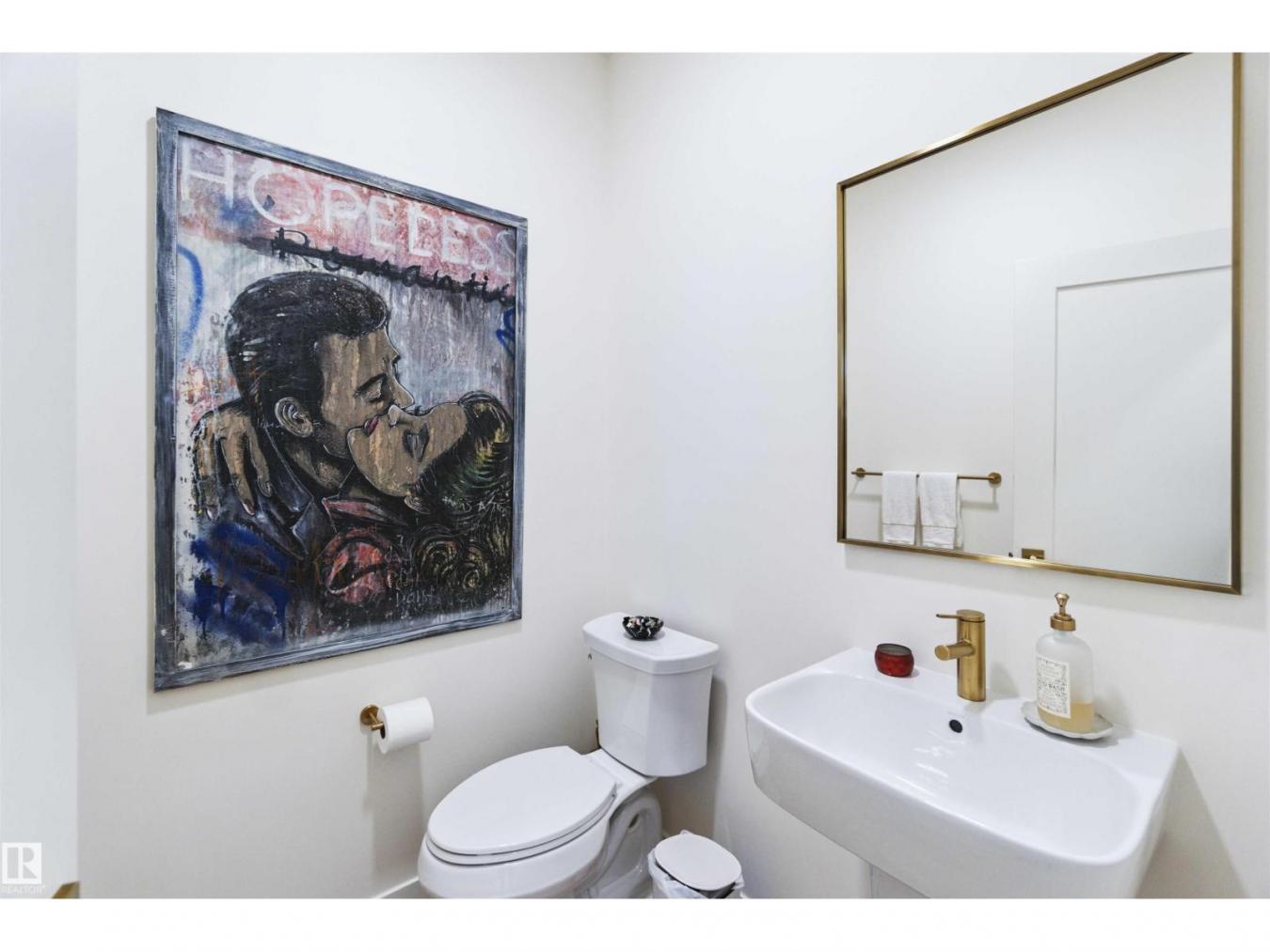 Edmonton, AB, T6W 5B5, Canada, 4 Bedrooms Bedrooms, ,3 BathroomsBathrooms,Residential,For Sale,2003756