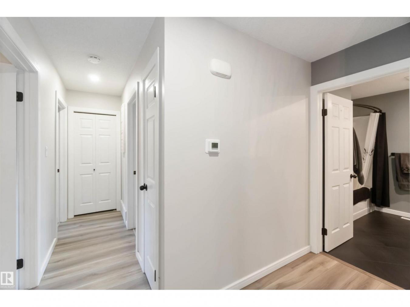 Rural Parkland County, Strathcona County, T7Y 1G6, Canada, 5 Bedrooms Bedrooms, ,3 BathroomsBathrooms,Residential,For Sale,2003755