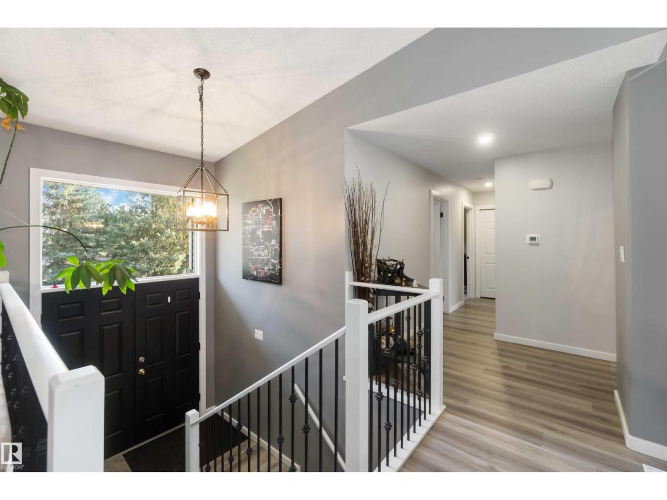 Rural Parkland County, Strathcona County, T7Y 1G6, Canada, 5 Bedrooms Bedrooms, ,3 BathroomsBathrooms,Residential,For Sale,2003755