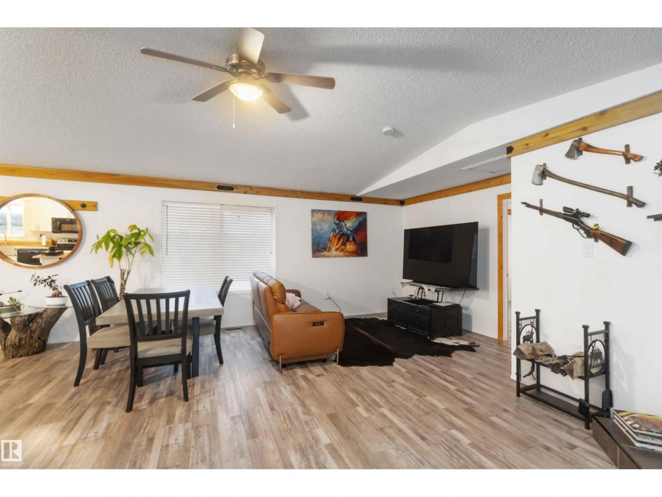 Rural Strathcona County, AB, T8E 2B4, Canada, 4 Bedrooms Bedrooms, ,3 BathroomsBathrooms,Residential,For Sale,2003754