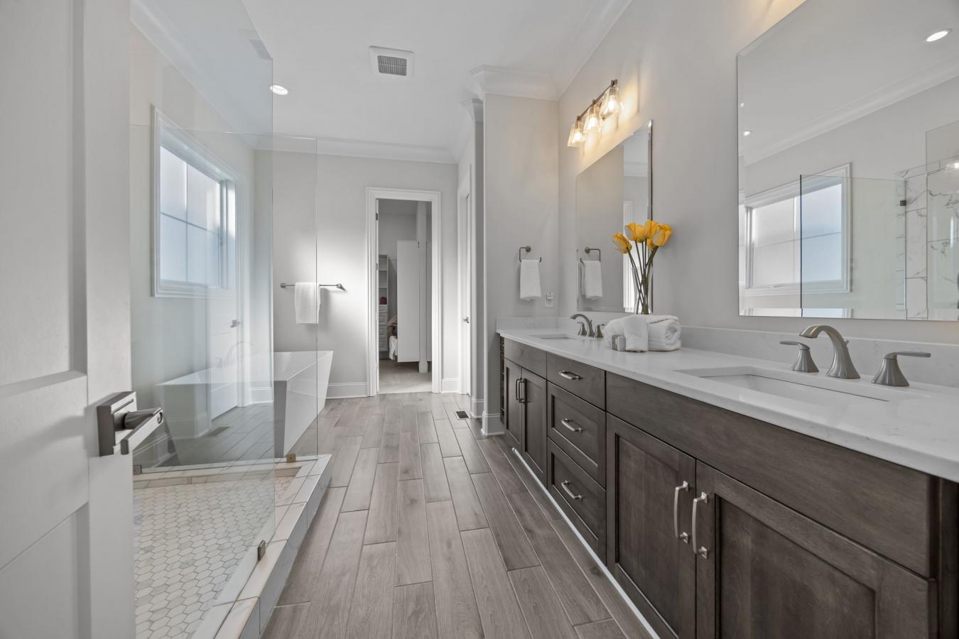 Greensboro, Guilford, 27455, United States, 5 Bedrooms Bedrooms, ,4 BathroomsBathrooms,Residential,For Sale,2003751