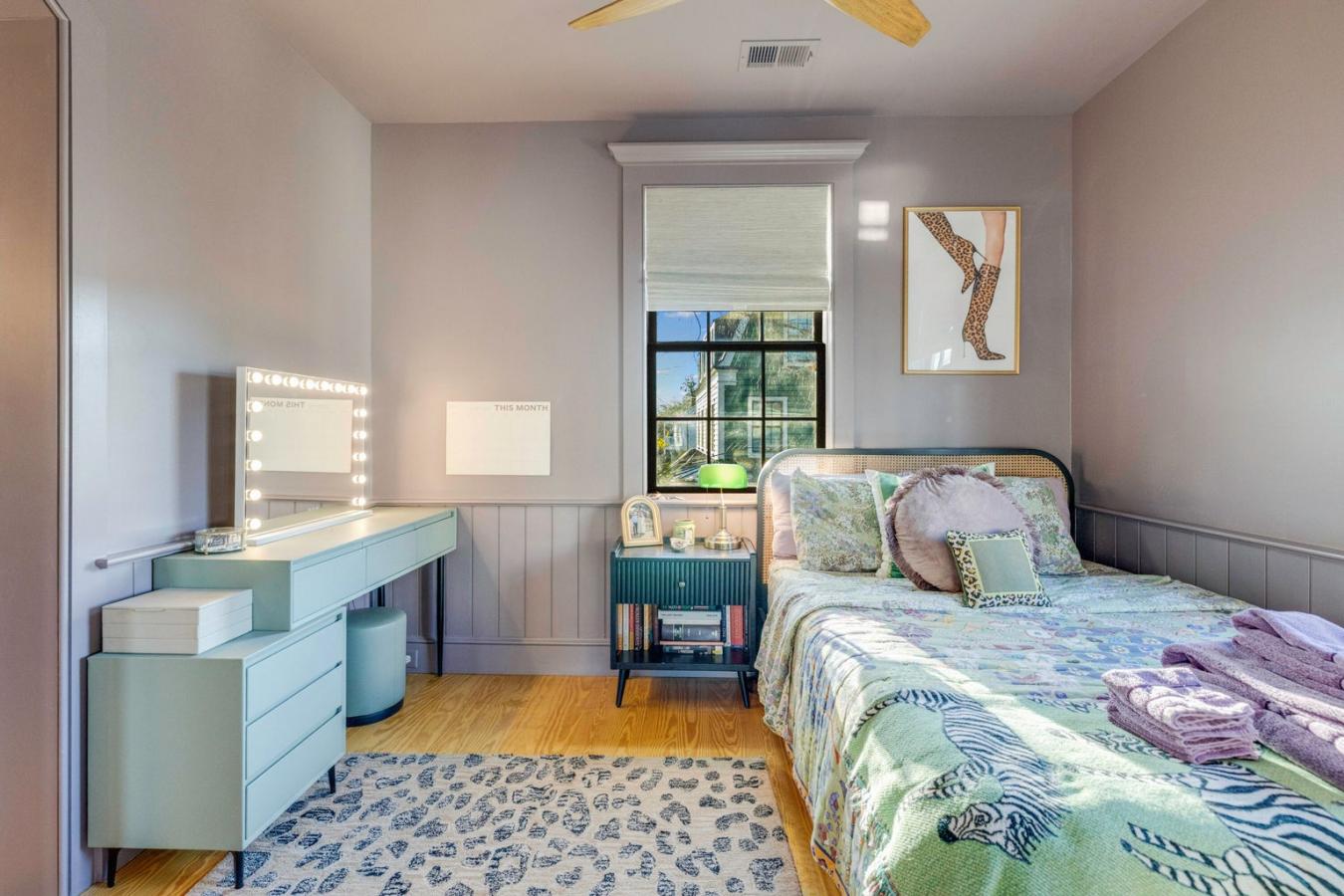 Charleston, Charleston, 29403, United States, 8 Bedrooms Bedrooms, ,6 BathroomsBathrooms,Residential,For Sale,2003750