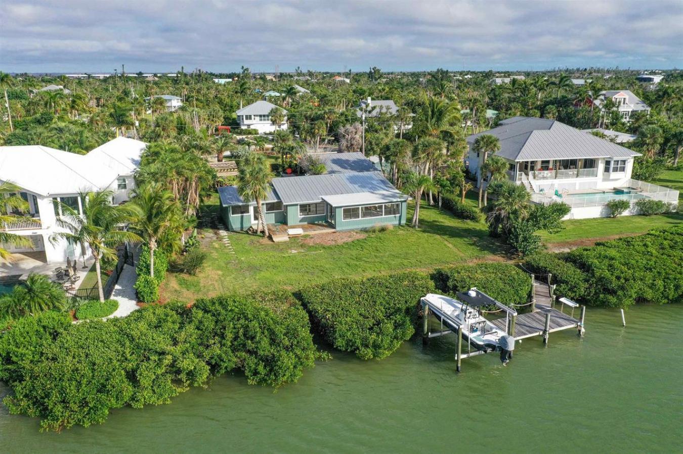 Sanibel, Florida, 33957, United States, 4 Bedrooms Bedrooms, ,2 BathroomsBathrooms,Residential,For Sale,2003749