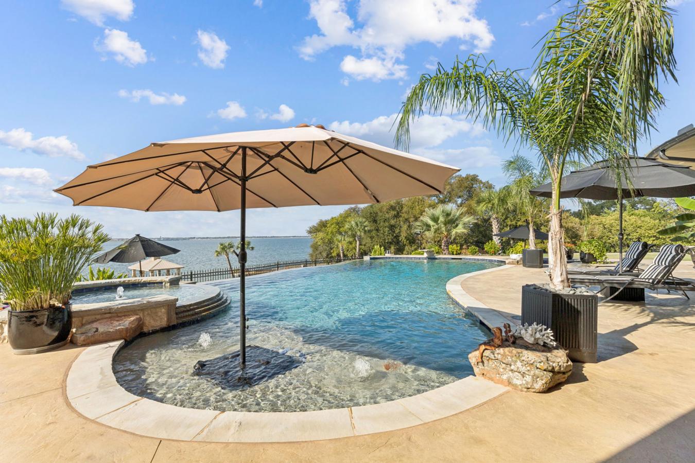 Heath, Texas, 75032, United States, 5 Bedrooms Bedrooms, ,5 BathroomsBathrooms,Residential,For Sale,2003748