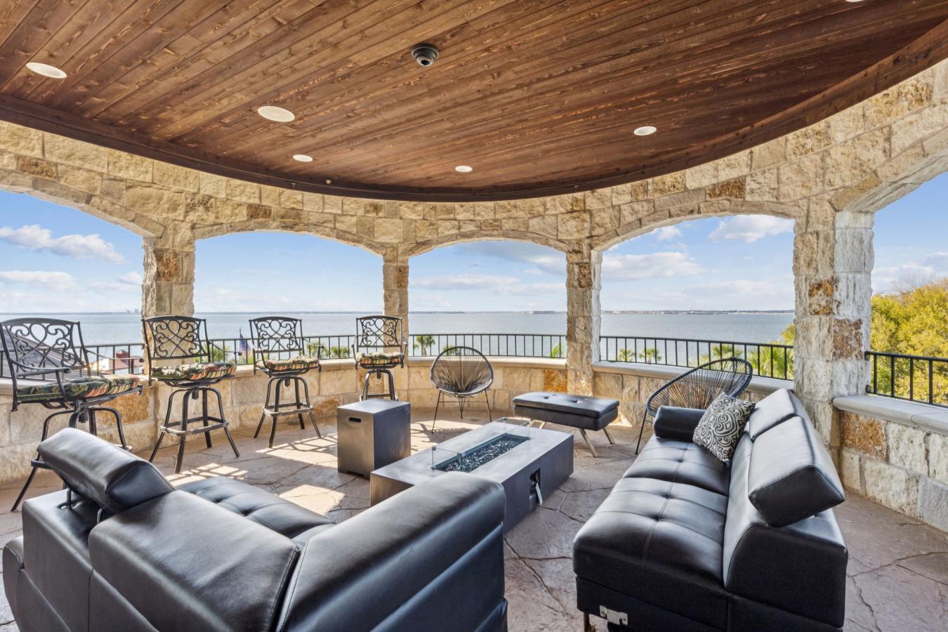 Heath, Texas, 75032, United States, 5 Bedrooms Bedrooms, ,5 BathroomsBathrooms,Residential,For Sale,2003748