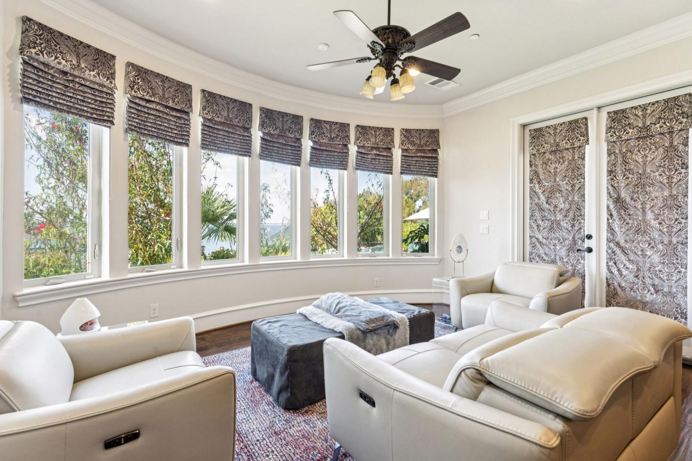 Heath, Texas, 75032, United States, 5 Bedrooms Bedrooms, ,5 BathroomsBathrooms,Residential,For Sale,2003748