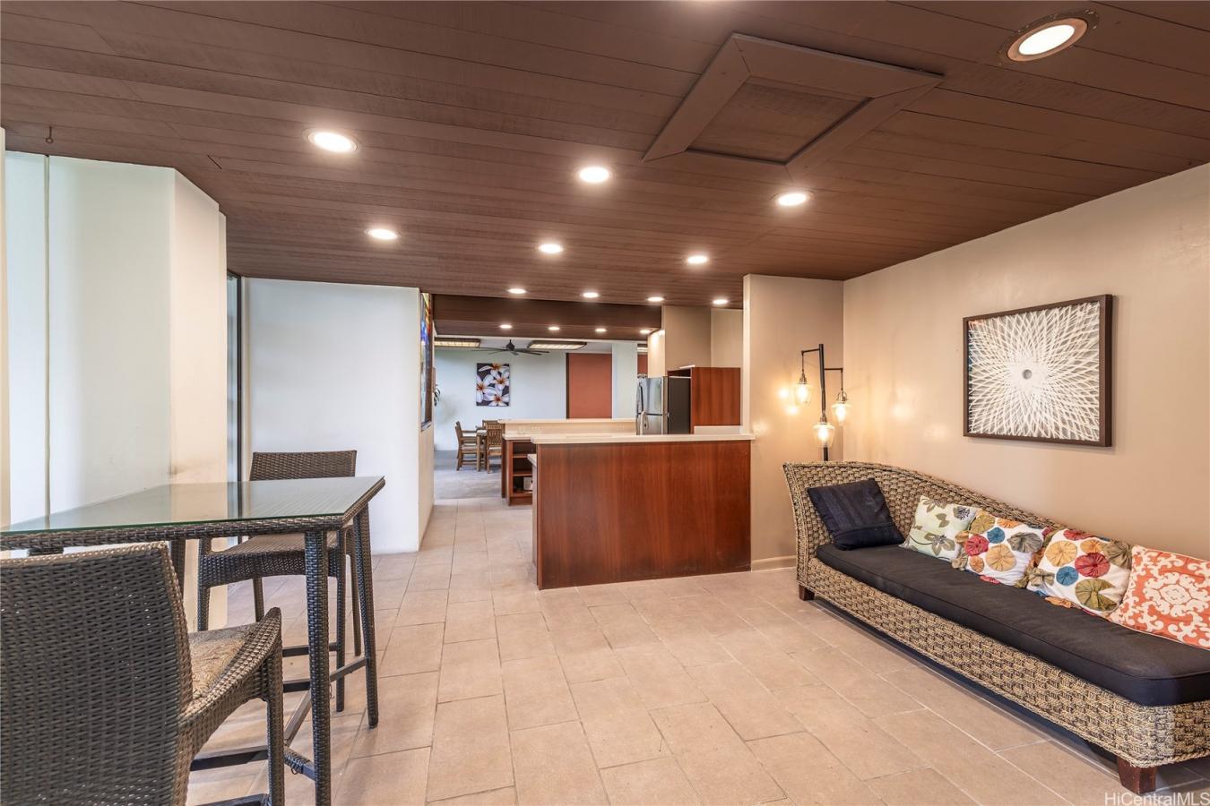 Honolulu, Oahu, 96825, United States, 1 Bedroom Bedrooms, ,1 BathroomBathrooms,Residential,For Sale,2003745