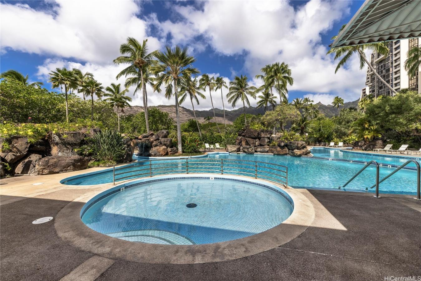 Honolulu, Oahu, 96825, United States, 1 Bedroom Bedrooms, ,1 BathroomBathrooms,Residential,For Sale,2003745