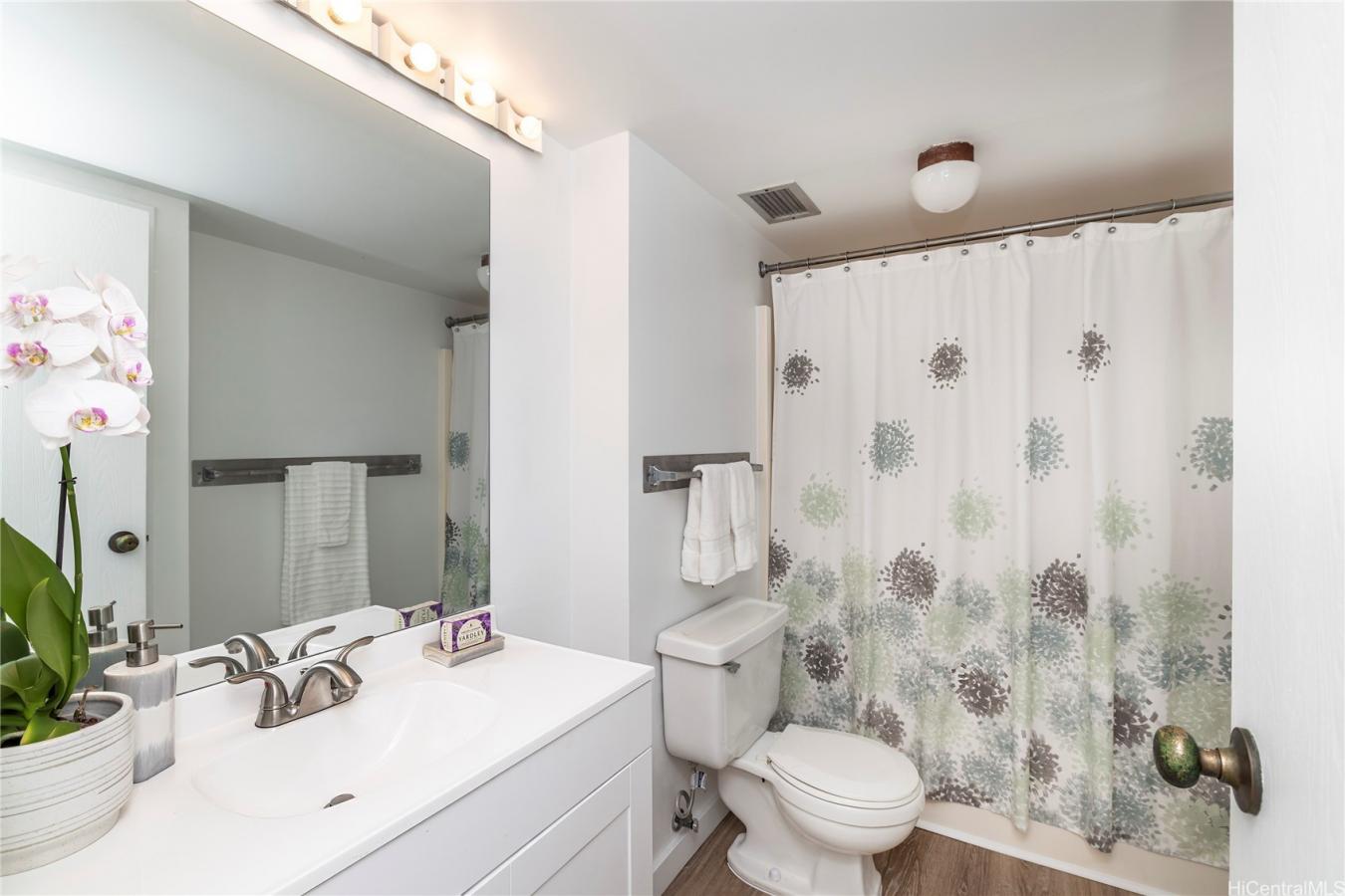 Honolulu, Oahu, 96825, United States, 1 Bedroom Bedrooms, ,1 BathroomBathrooms,Residential,For Sale,2003745