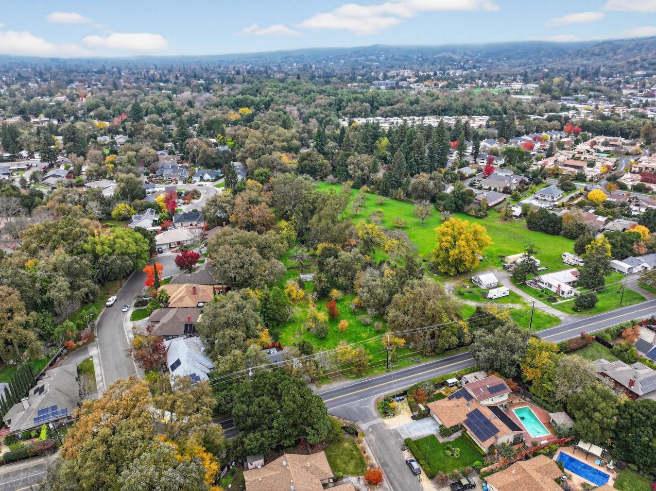 Sonoma, Sonoma, 95476, United States, 3 Bedrooms Bedrooms, ,2 BathroomsBathrooms,Residential,For Sale,2003743