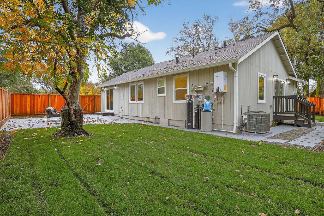 Sonoma, Sonoma, 95476, United States, 3 Bedrooms Bedrooms, ,2 BathroomsBathrooms,Residential,For Sale,2003743