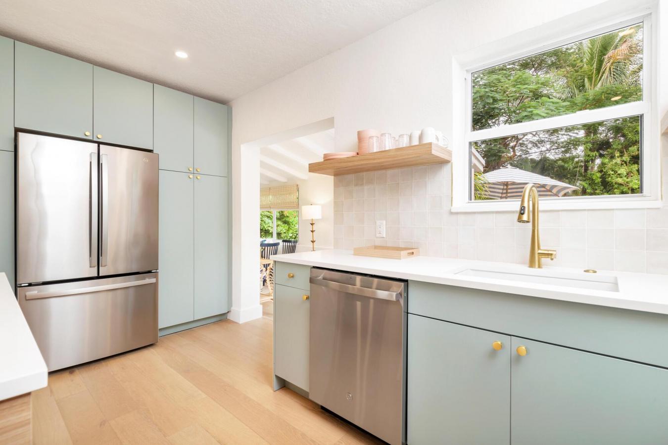 West Palm Beach, Florida, 33405, United States, 3 Bedrooms Bedrooms, ,2 BathroomsBathrooms,Residential,For Sale,2003741