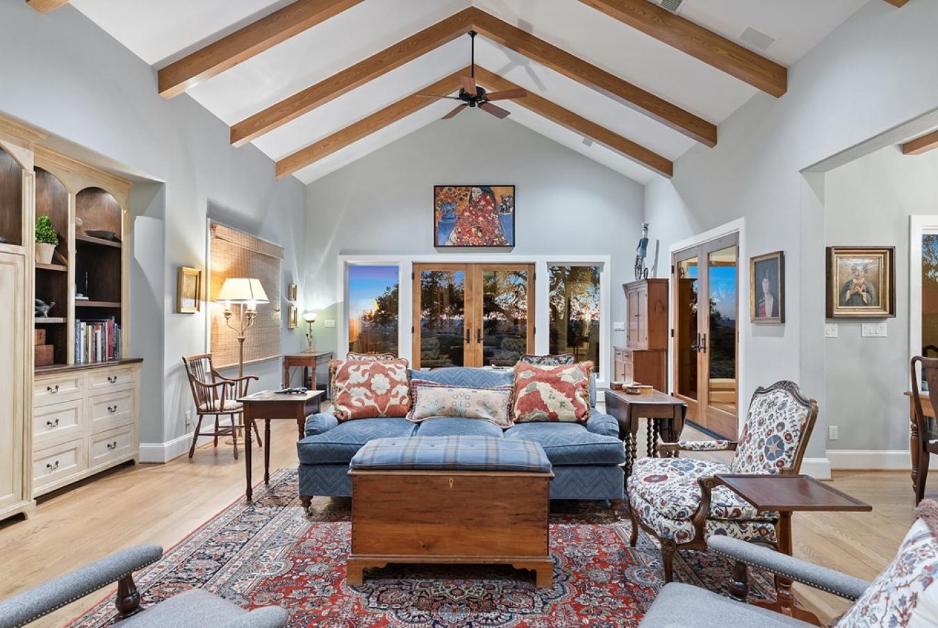 Fredericksburg, Gillespie, 78624, United States, 6 Bedrooms Bedrooms, ,5 BathroomsBathrooms,Residential,For Sale,2003740