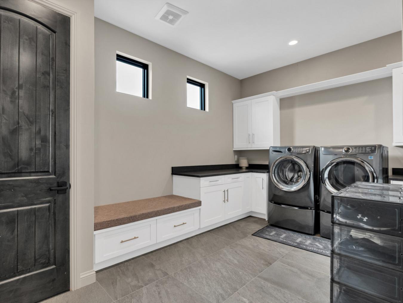 Castle Rock, Colorado, 80109, United States, 5 Bedrooms Bedrooms, ,5 BathroomsBathrooms,Residential,For Sale,2003735